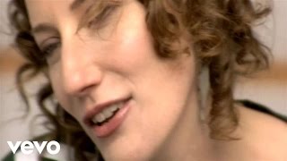 Kathleen Edwards - I Make The Dough, You Get The Glory