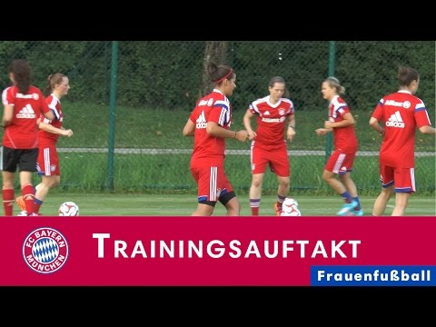 Trainingsauftakt FC Bayern Frauenfußball 2014/2015