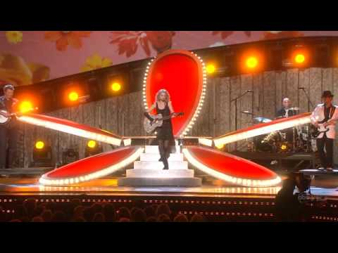 download lagu mp3 mp4 Taylor Swift Our Song Cma, download lagu Taylor Swift Our Song Cma gratis, unduh video klip Taylor Swift Our Song Cma