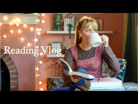 Cozy Reading Vlog 📖 Finishing 2 books in 1 week + Love-Themed Stories (Bookish Girl)
