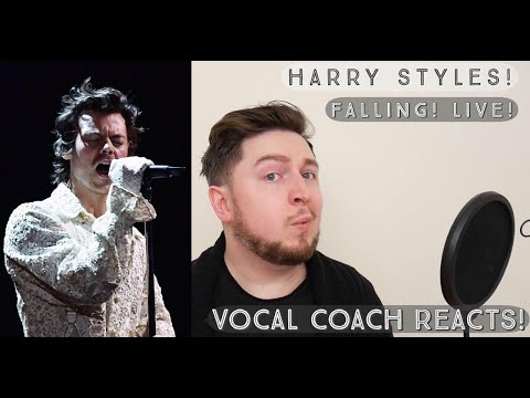 Vocal Coach Reacts! Harry Styles! Falling! Live @ The BRIT Awards 2020