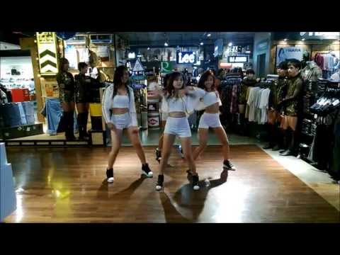 Pilfering Cover Sistar at Robinson