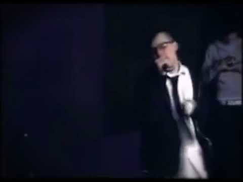 :( - Twin Chevron Action Flash