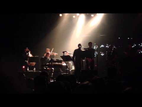 Bonobo ft Grey Reverend - First Fires