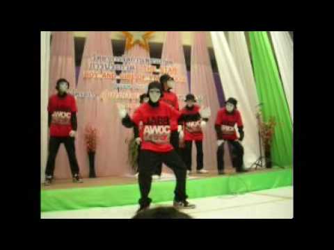 Bravoniis Crew at Petkasem of management school  (Part 1)