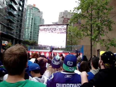 STANLEY CUP: Raffi Torres Game Winning Goal Aftermath