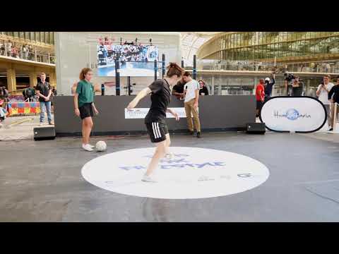 Yoanna vs Pola | Finale Championnat de France Foot Freestyle Féminin - Paris Max Freestyle 2021