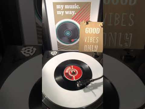 Karen Young- Nobody’s Child ( Vinyl 45 ) From 1969 .