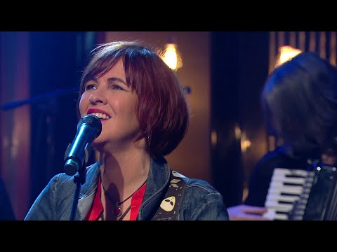 Eleanor McEvoy performs South Anne Street | The Late Late Show | RTÉ One