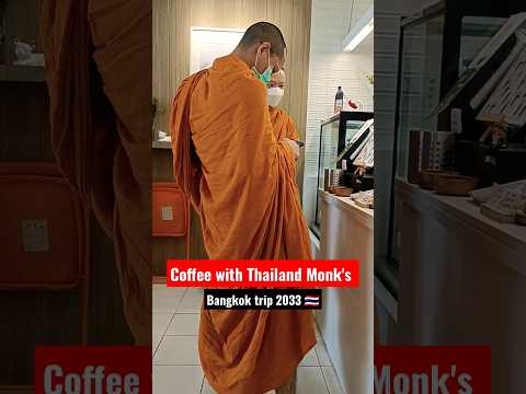 Drinking Coffee with Monk's in Bangkok Thailand 🇹🇭 #monk #thailand #youtubeshorts