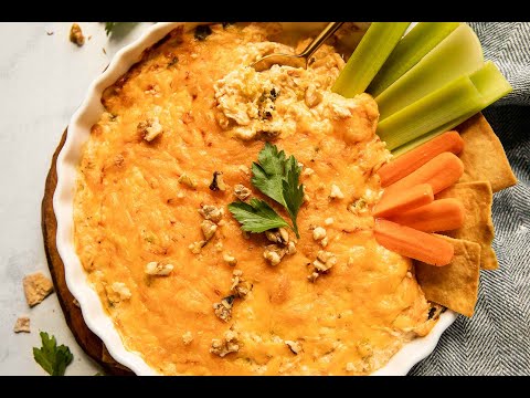 Healthy Buffalo Chicken Dip