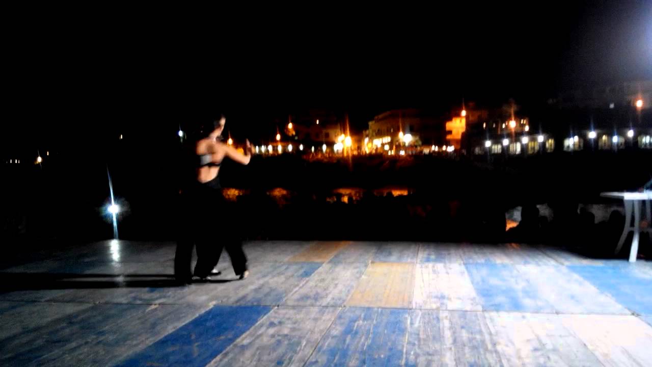 La Milonga dei Castelli i maestri Paola Perez e Luca Caruso