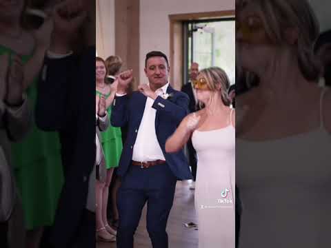 Bridal Party Entrance 💕