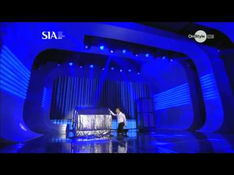 SIA 2012 : Style Icon Awards 2012 - 블링블링 씨스타의 화려한 마술 퍼포먼스!