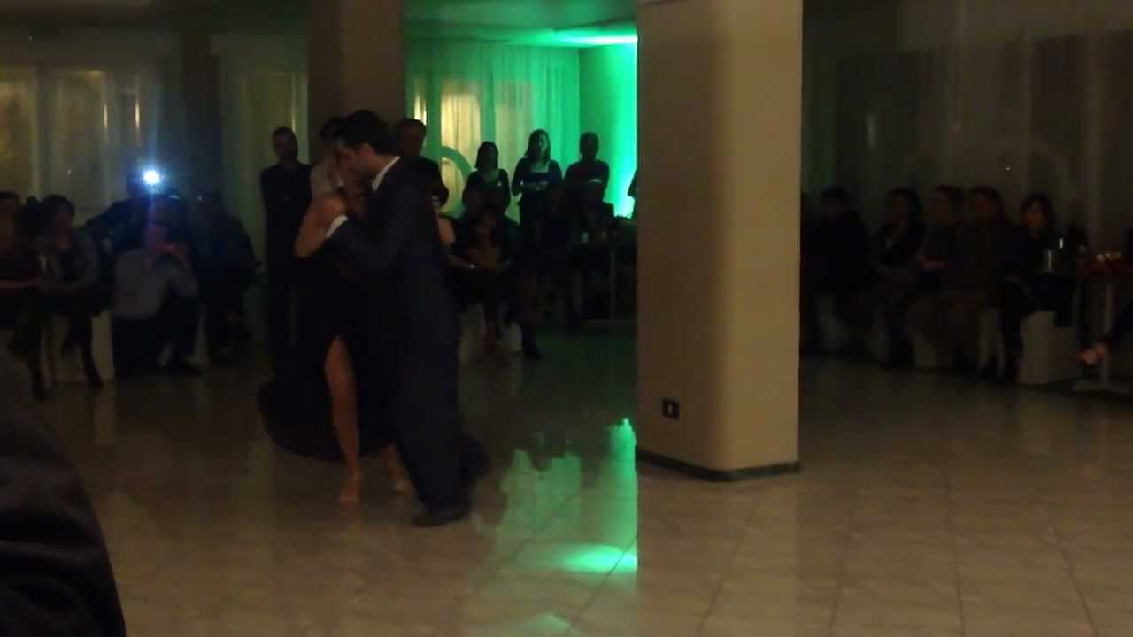 FACUNDO DE LA CRUZ Y PAOLA SANZ