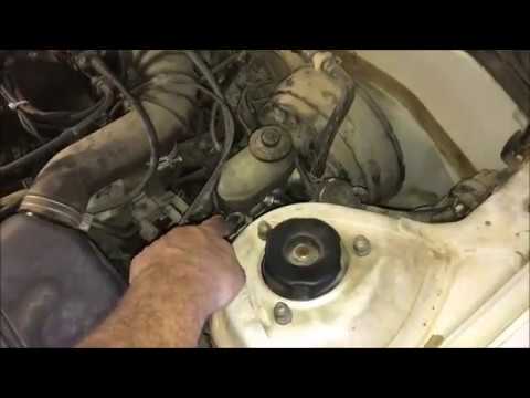 1996 Toyota Camry Brake Master Cylinder Replacement.