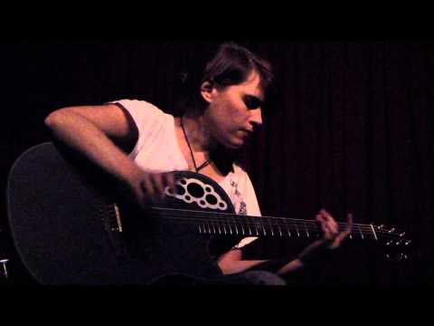 9/10 Kaki King - Magazine (Acoustic) @ Hotel Cafe, Los Angeles, CA 11/02/10