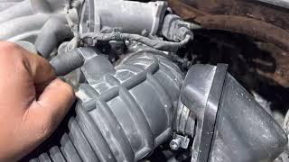 2006 Hyundai sonata 3.3 V6 Camshaft sensor ￼# 2 located at