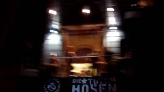 Die Toten Hosen - Hang on sloopy  04/11/2009