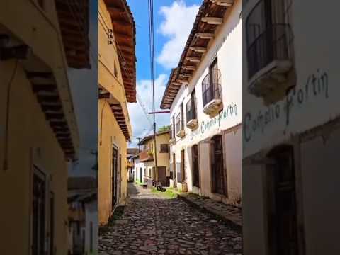 recorriendo el museo casa Fortin este museo se encuentra en yuscaran el paraiso#Honduras