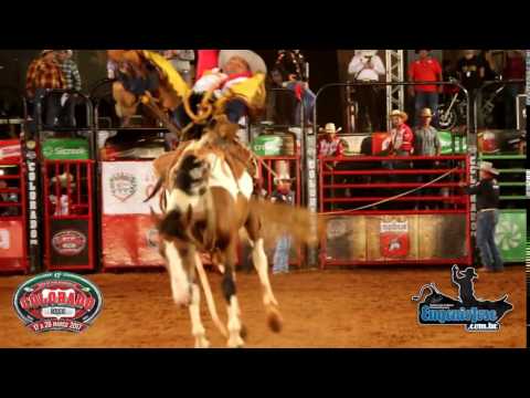 Edilson Antônio Filho Vs Imperatriz Cia Sky Ranch Bertin   Festa do Peão de Colorado 2017