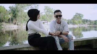 Download lagu Takkan terganti  mp3 Download lagu Takkan terganti  mp3