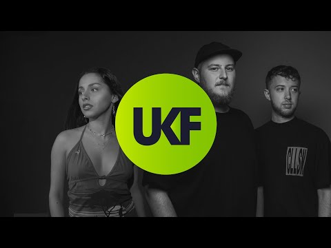 Pola & Bryson & Emily Makis - Phoneline