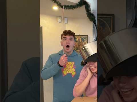 Анди счупи шпатула в главата на Лина