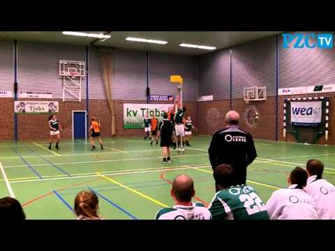 Degradatiekandidaat Tjoba verslaat koploper