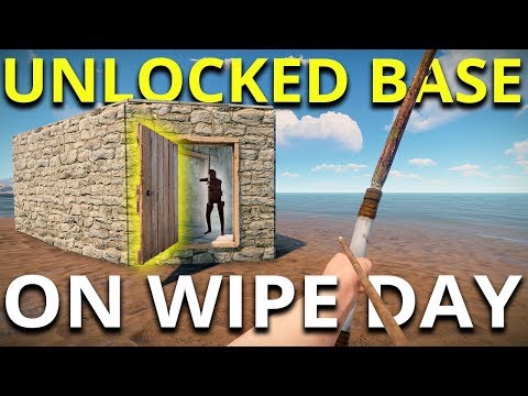 RAIDING BASES ON WIPE DAY - Rust Solo Survival #1