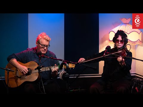 Don McGlashan - Anchor Me (Live at RNZ)