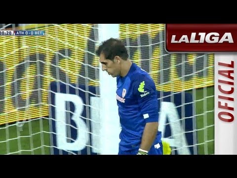 Paradón de Gorka Iraizoz en el Athletic Club - Real Betis