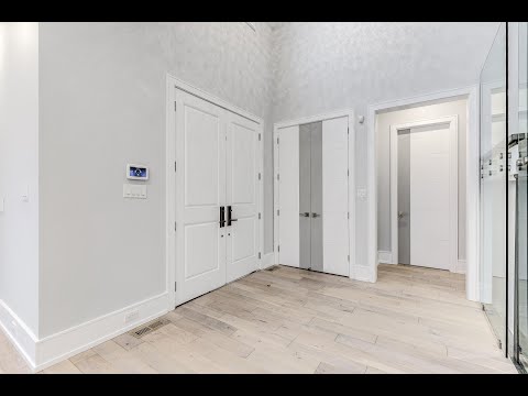 168 Nelson Street Oakville