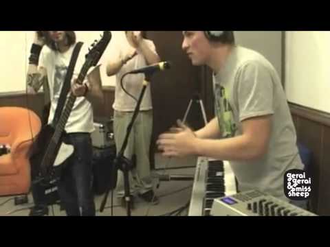 Gerai Gerai & Miss Sheep Live @ Radio Opus3 (Moon And Feather)