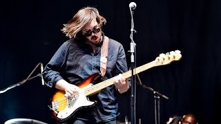 Parquet Courts - Sunbathing Animal (Reading 2015)