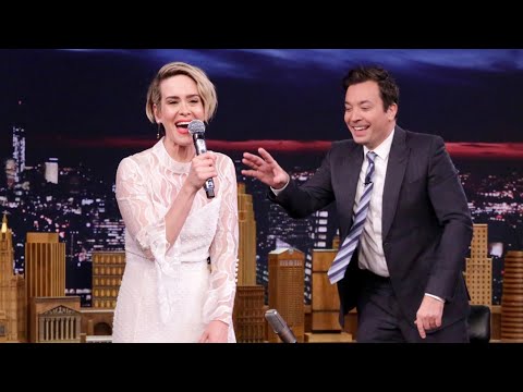 Sarah Paulson raps “Shoop” on The Tonight show with Jimmy Fallon (2016)