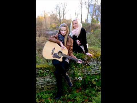 Marie&Kelli Eyes on fire 2