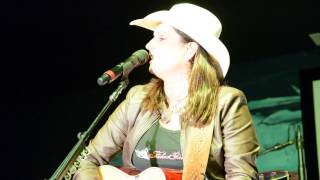 Terri Clark &quot;Don&#39;t Come Home a Drinkin&quot; in WPB, FL, 11/15/13