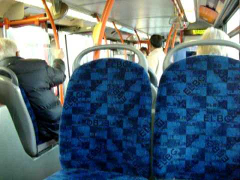 17305 (X382 NNO) ALX400 Dennis Trident Revving