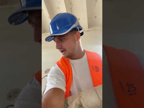 Karle si tam dobrý dole ? #stavba #stavbyvedouci #delnik