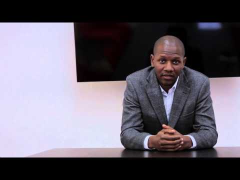 Giggs Makes Public Apology