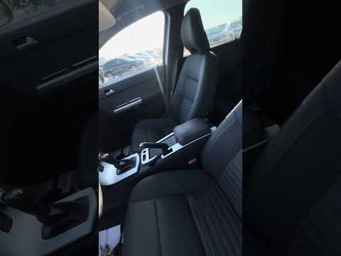 фото volvo v50 i рестайлинг 0