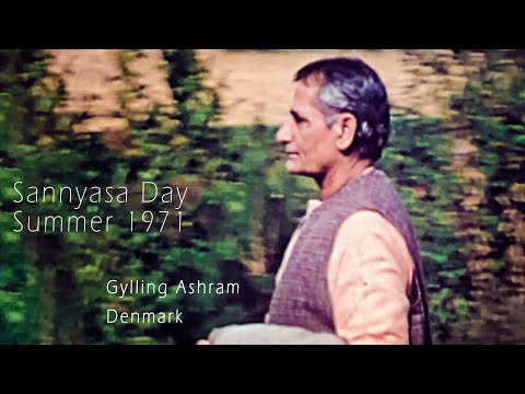 Sannyasa day in the summer of 1971 at the Gylling Ashram, Denmark