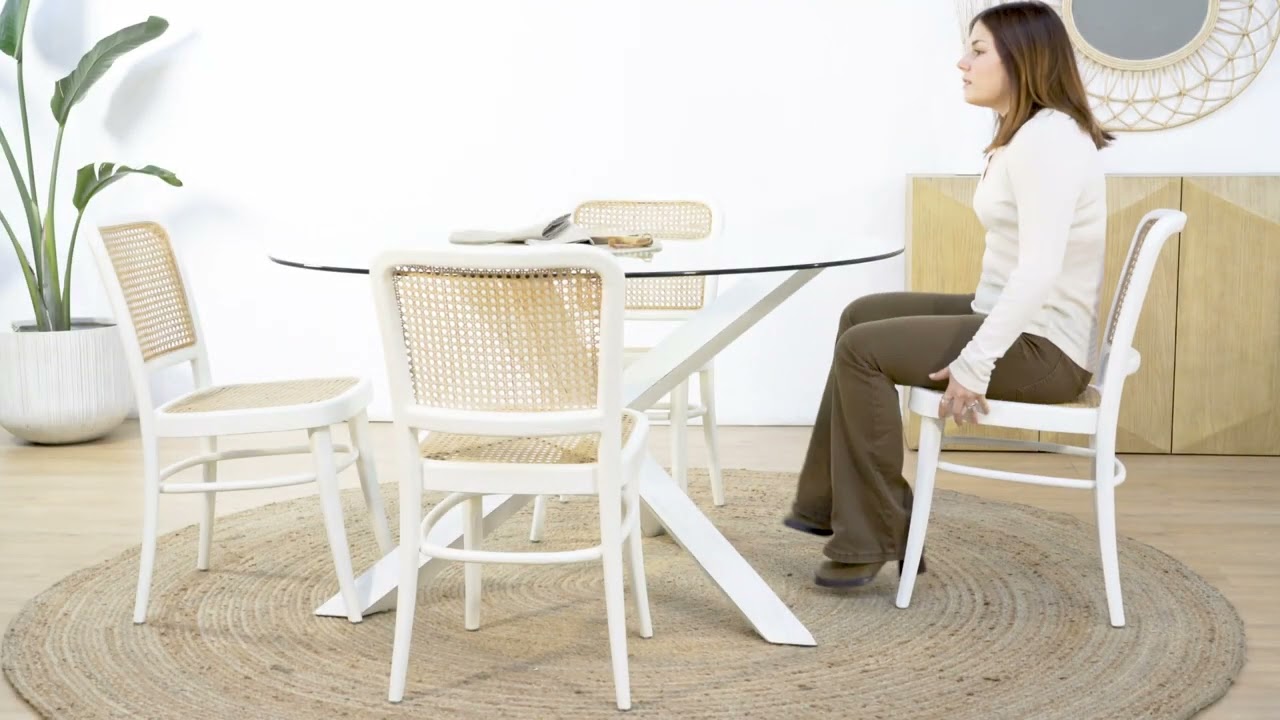 Watch Mesa de comedor cristal y madera redonda blanca Tripod de Wabi Home Now Mesa de comedor cristal y madera redonda blanca Tripod de Wabi Home