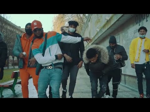 Piku Cash FT Black Marfil - MOOVYT - WHOOPTY SPANISH REMIX #SpanishDrill