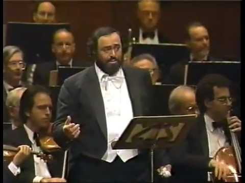 Luciano PAVAROTTI. Granada. Agustin Lara.
