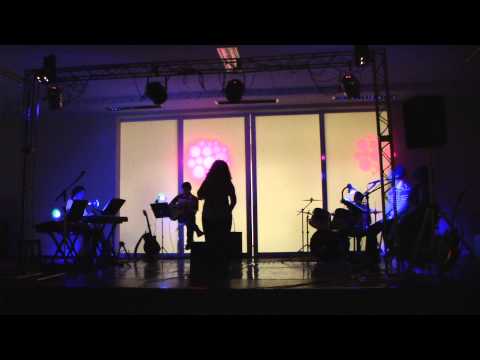 BIDELLATI-C.E.M- Recital POP- Tânia - "Nos Bailes da Vida" - 12/2011