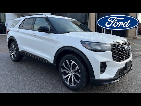 2025 Ford Explorer ST-Line