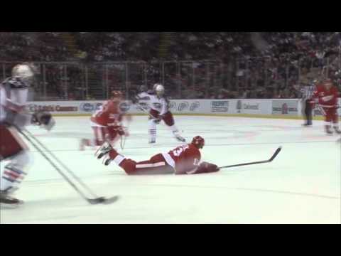Datsyuk Knee-on-Knee with Vermette: Jan 21 2012