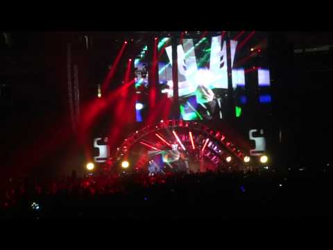 Laidback Luke Awooga Remix / Epic / Levels at Lovevolution Afterparty 2011